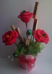 Сладкие подарки,  букеты и композиции из конфет