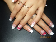 Наращивание ногтей -550 рублей. Красивый дизайн