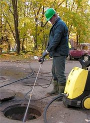 Промывка труб канализации в Омске, т.33-79-97