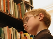 Обучение детей чтению в детском центре Сёма