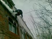 очистка кровли от снега и наледи методом промышленного альпинизма