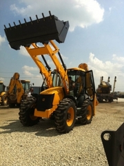 Экскаватор - погрузчик  JCB 4 CX