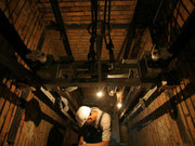 Монтаж грузоподъемного оборудования. (лифта)