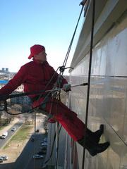 Альпинисты,  высотные работы.