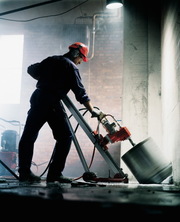 Алмазное сверление отверстий.